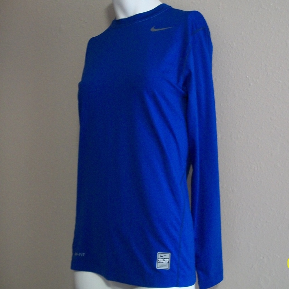 Nike Fitted Blue LS T-shirt